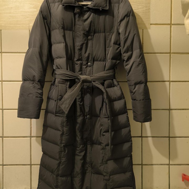 Пуховое пальто.