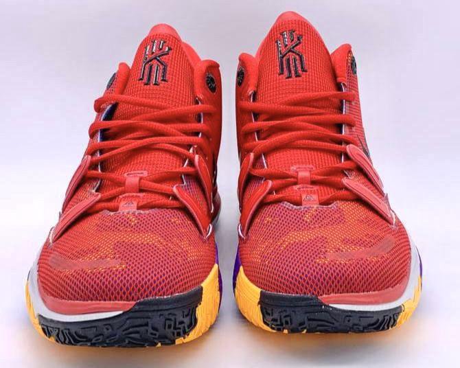 Nike Kyrie 7