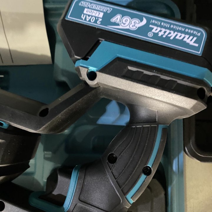 Сабельная пила Makita 36 v аккумуляторная