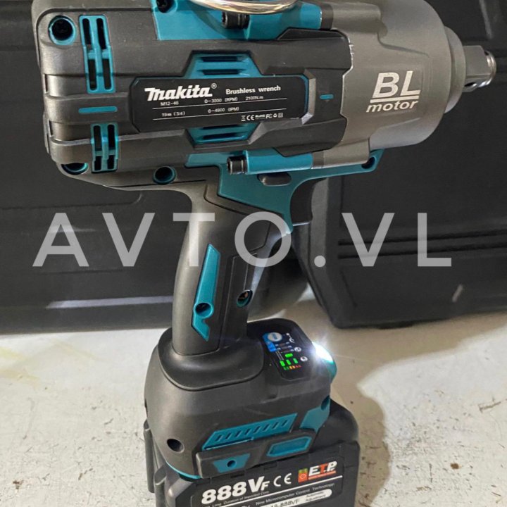 Гайковерт Makita 2100N/m мощный АКБ 888vf