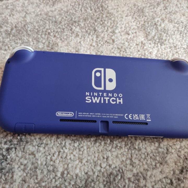 новая Nintendo Switch Lite 128Gb+1000 игр