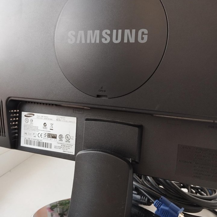 Монитор Samsung 19''