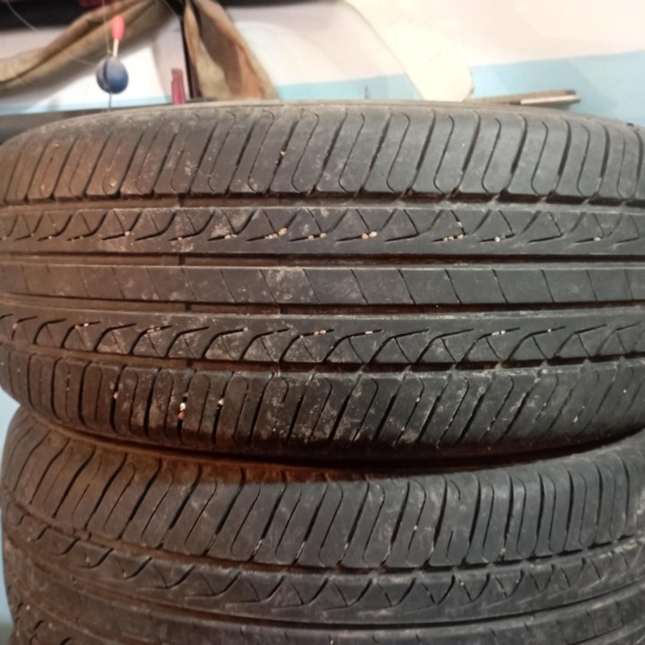 Продам резину 205/55 R16