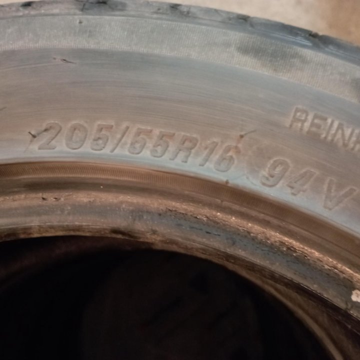 Продам резину 205/55 R16