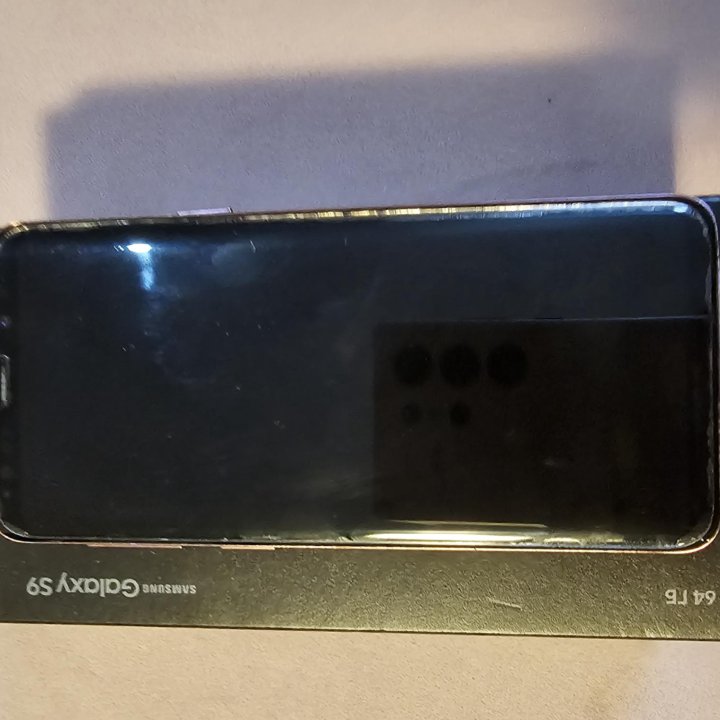 Телефон samsung s9 (g960)