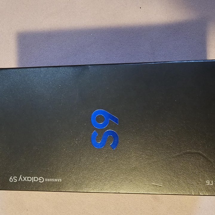 Телефон samsung s9 (g960)