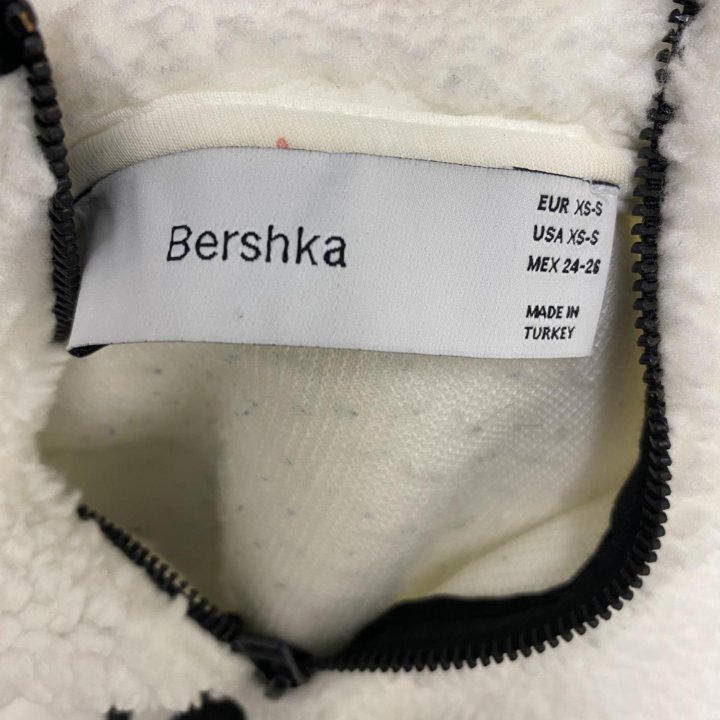 Олимпийка Bershka