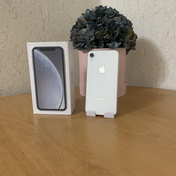 iPhone XR 256GB White Ростест Идеал