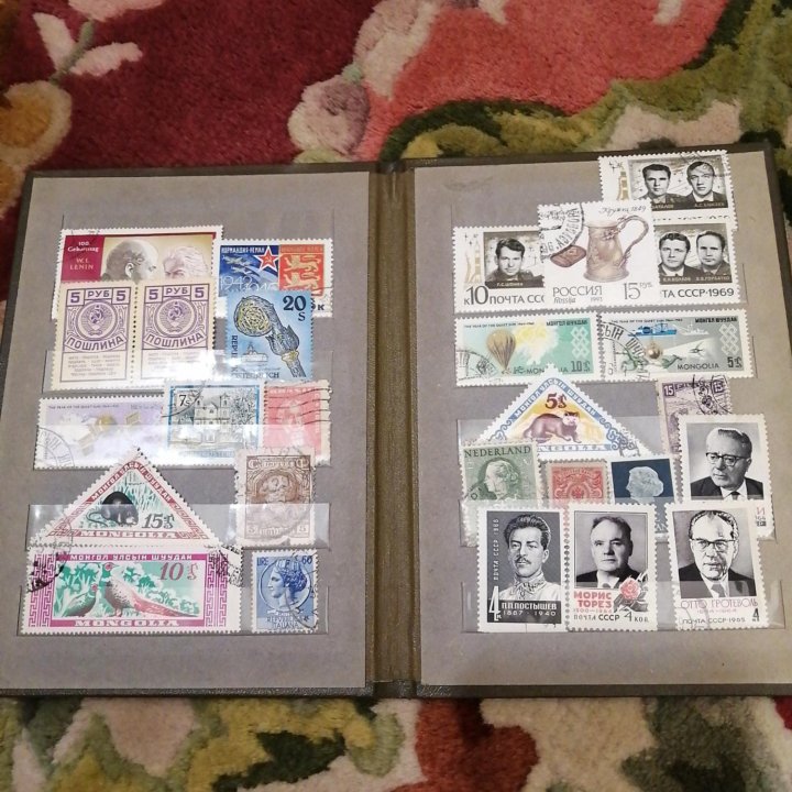 Марки, альбом