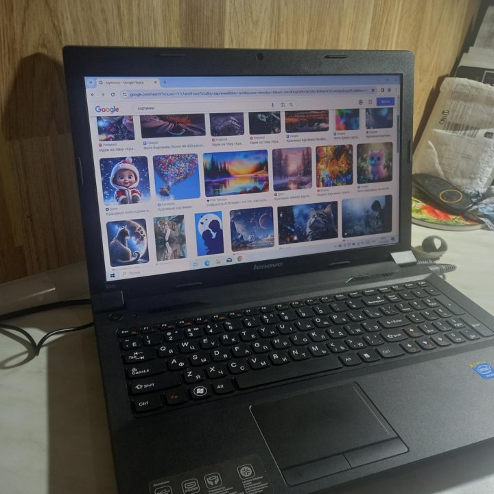 Lenovo B590. Intel 2020M-2,4 GHz. ОЗУ 6 Гб. 500 Гб