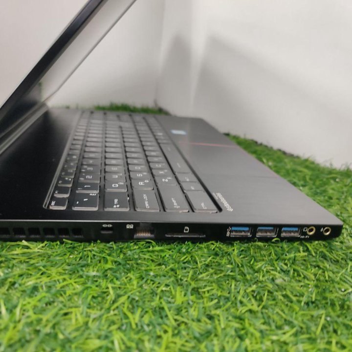 MSI gs63 stealth (i7/16+256GB+1TB/1060). Доставка