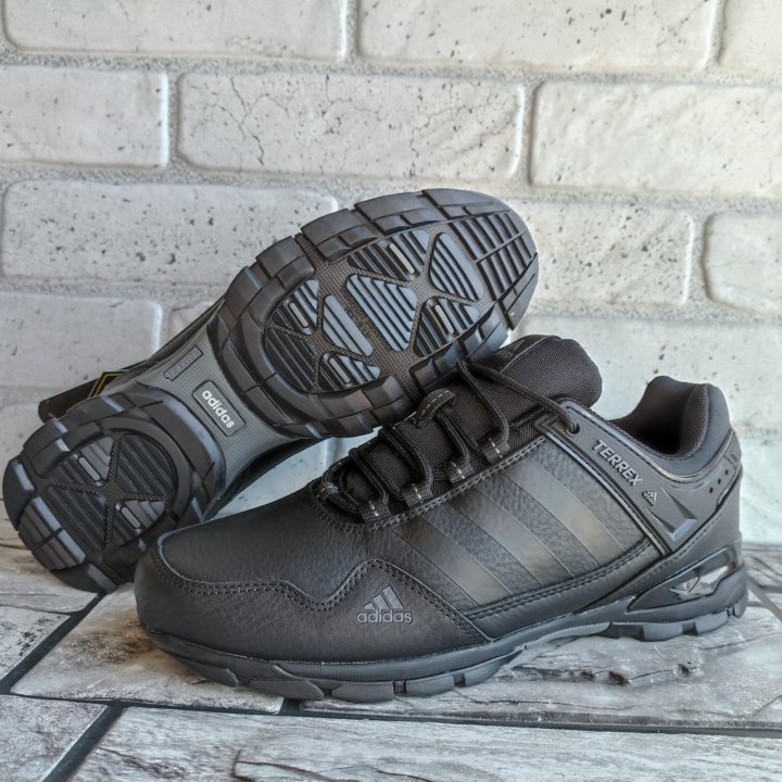 Кроссовки кожаные adidas terex, р2