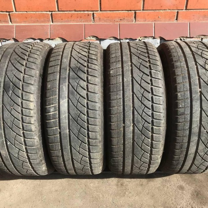 Комплект колес BMW X5 255/55 R18 209 стиль