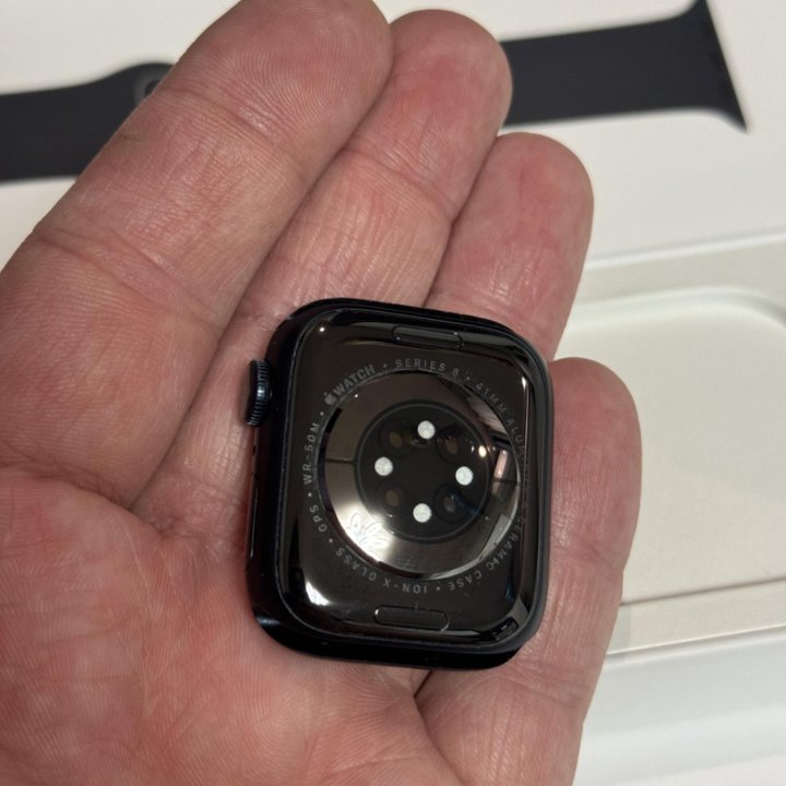 Продам Apple Watch 8 41MM Black