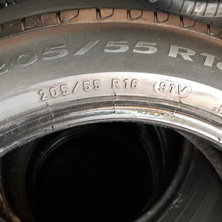 205/55/16 Pirelli Cinturato P7. 2шт