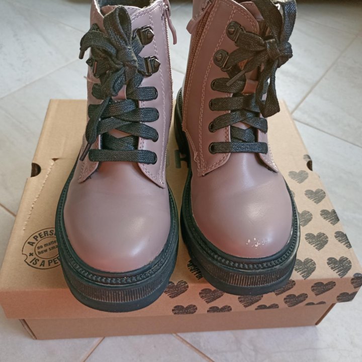 Ботинки весна осень для девочки 33р.