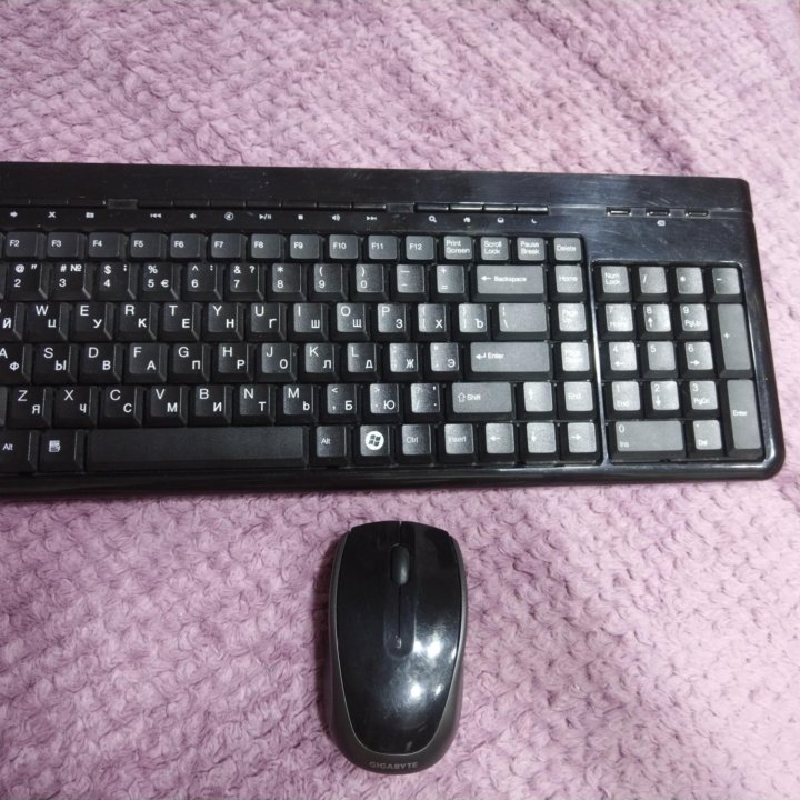 Клавиатура и мышь gigabyte GK-KM7580