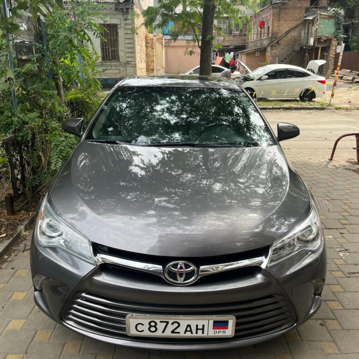 Toyota Camry, 2016