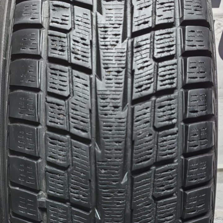 215/70R16 100Q Yokohama Geolandar I/T G073 пара