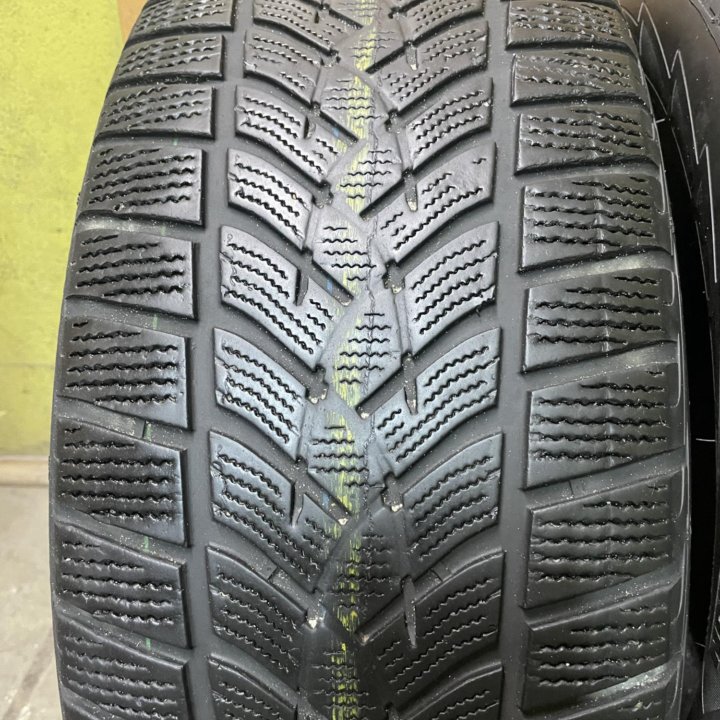 Goodyear Ultra Grip Performance GEN-1