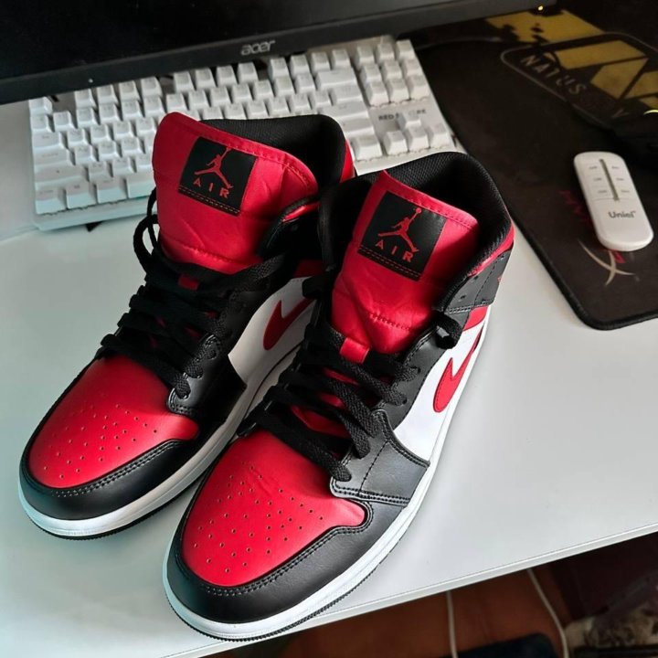 Nike AIR Jordan 1 mid