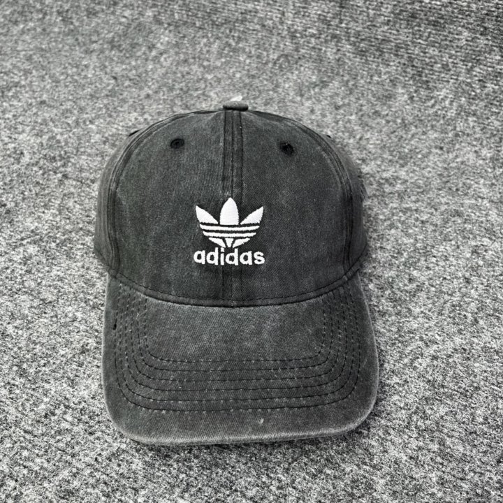 Кепка Adidas