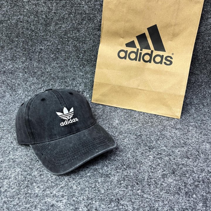 Кепка Adidas