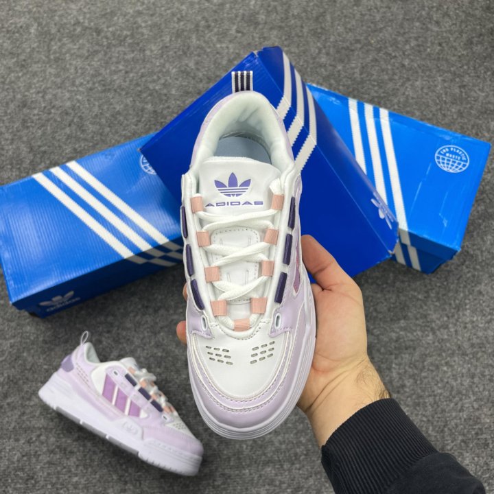 Кроссовки Adidas