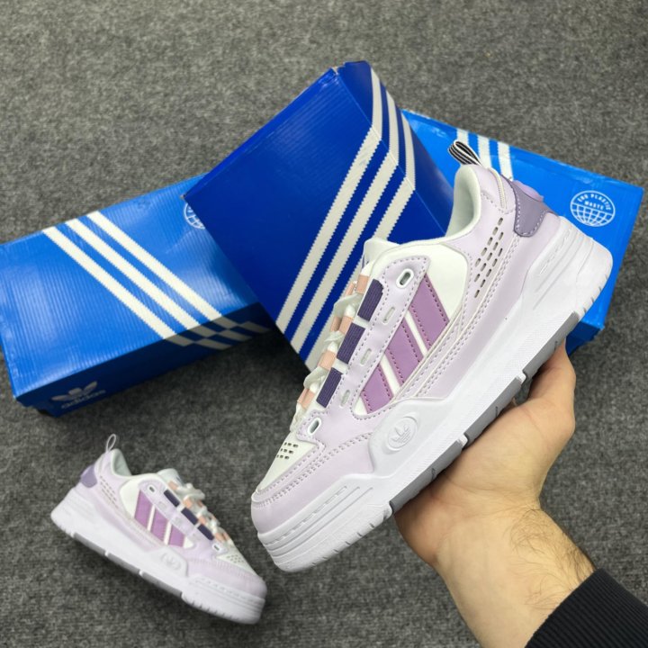 Кроссовки Adidas