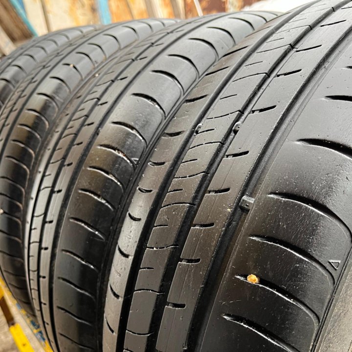 Лето Kumho Ecowing ES01 KH27 185/65 R15 88H 1 сез