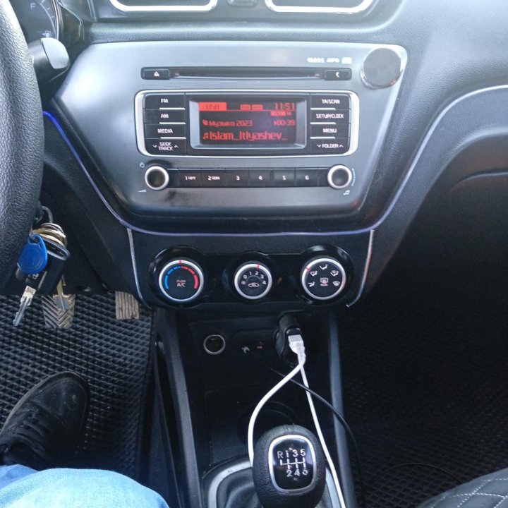 Kia Rio, 2015