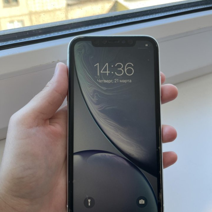 iPhone XR 128 гб