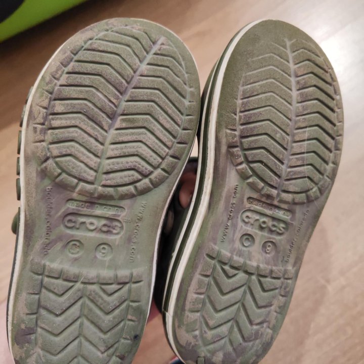 Сандалии crocs c9