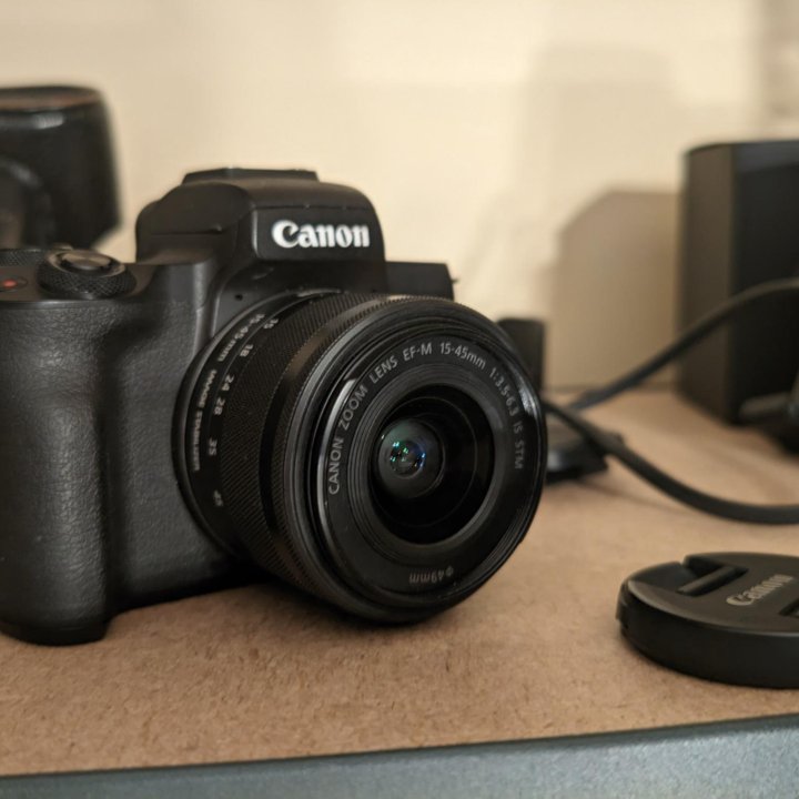 Canon m50 kit