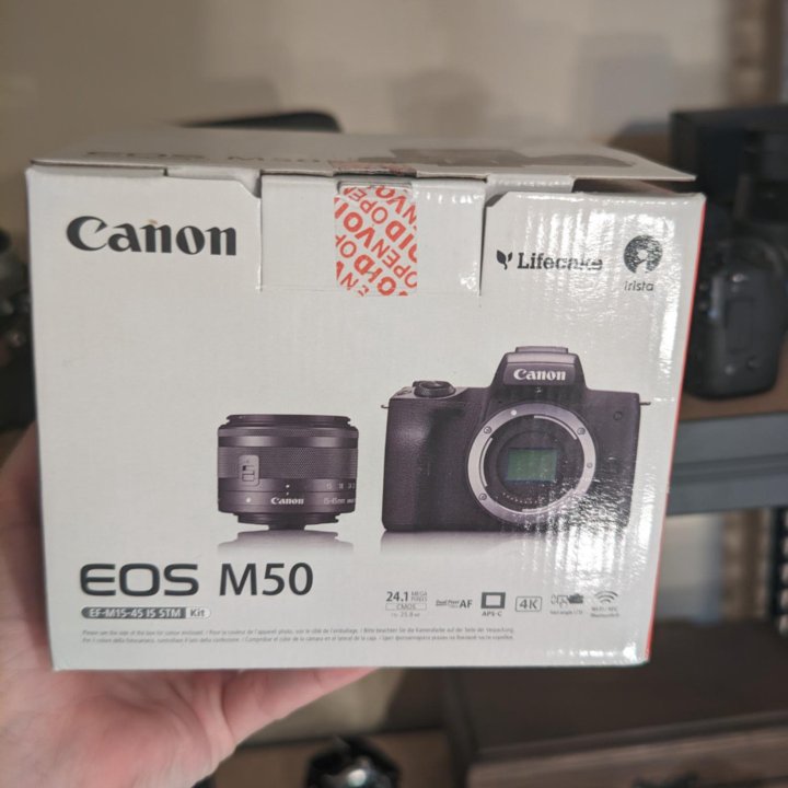 Canon m50 kit