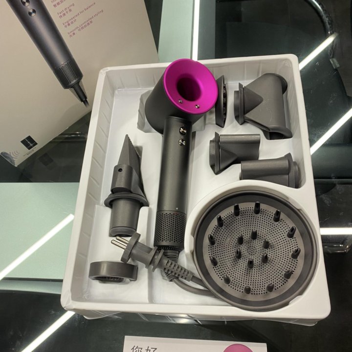 Продам копию фен Дайсон (Dyson)