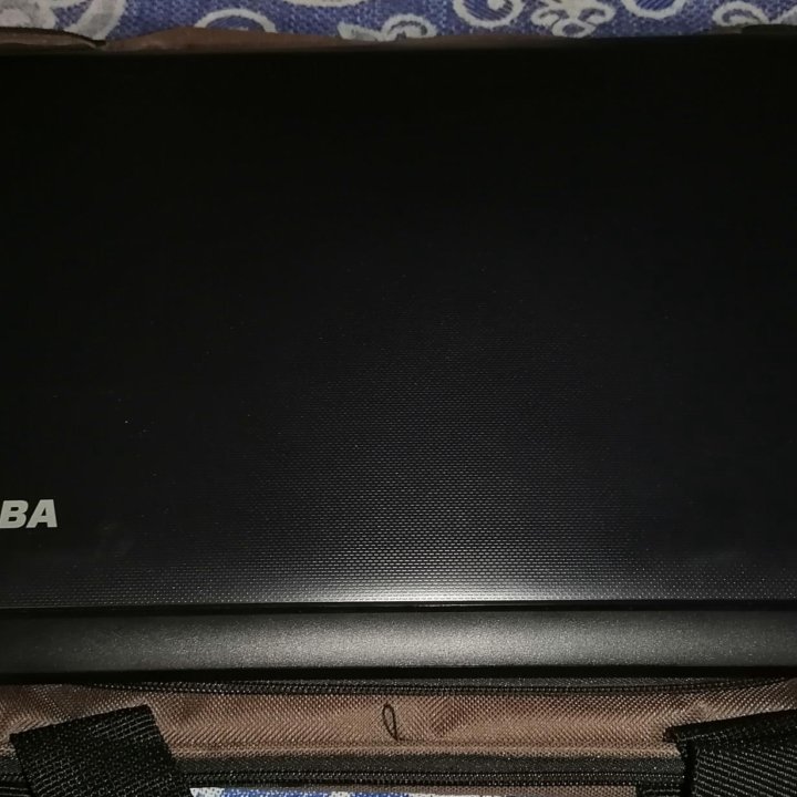 Ноутбук Toshiba