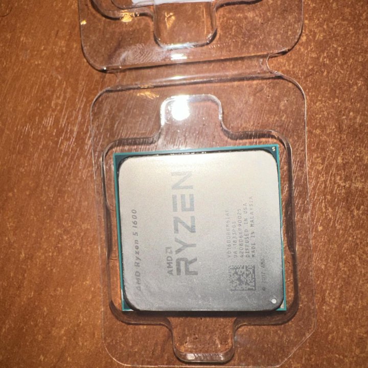 Процессор AMD Ryzen 5 1600