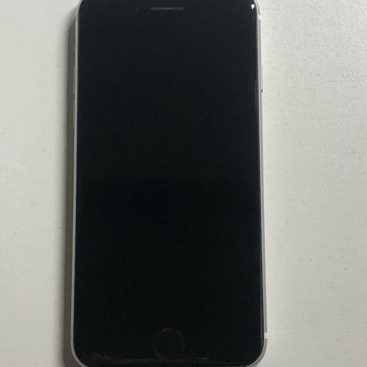 iPhone SE 2020 128 гб