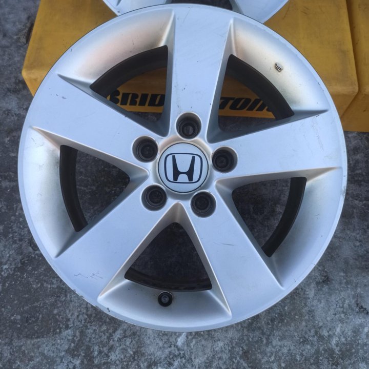 Оригинальные диски Honda 16 5*114.3