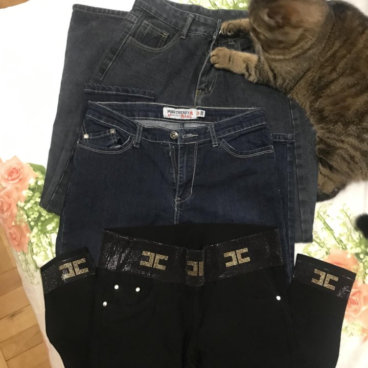 Брюки, джинсы 44 размер