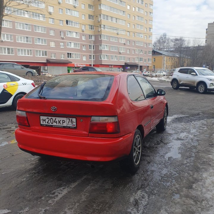 Toyota Corolla, 1992