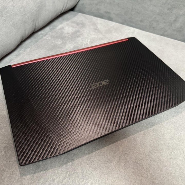 Продам ноутбук Acer Nitro 5 i5 8300H/8/1050