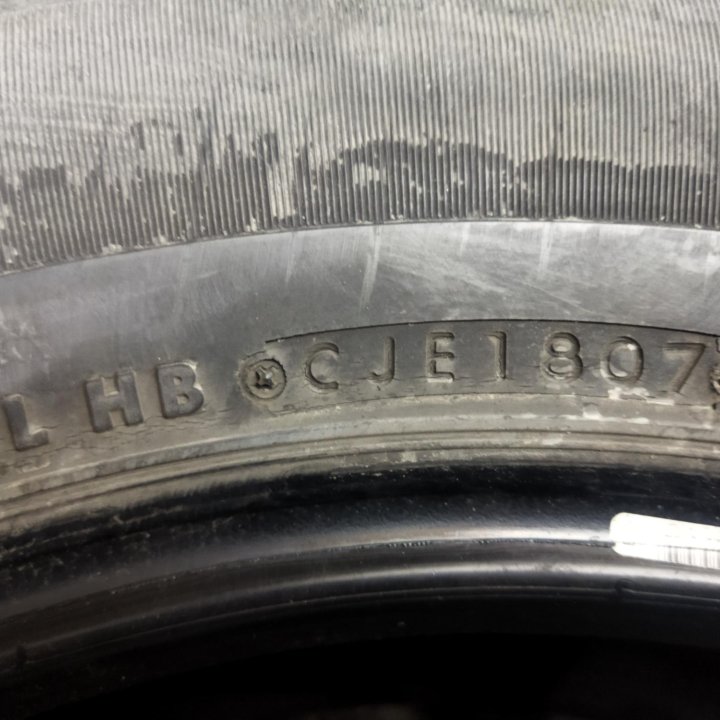 Шины летние 215/65/16 Bridgestone