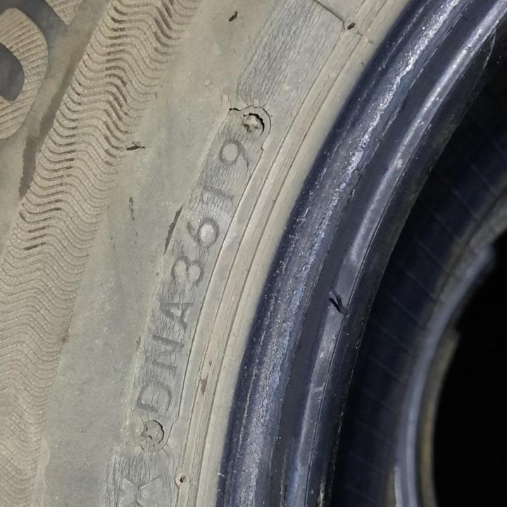 Bridgestone 185/65/15, 2шт