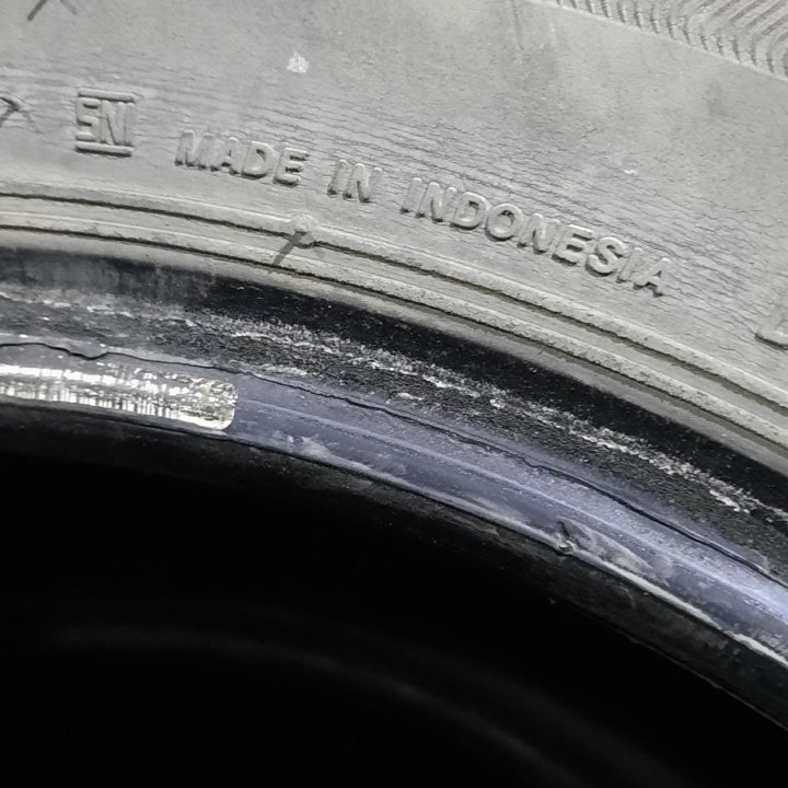 Bridgestone 185/65/15, 2шт