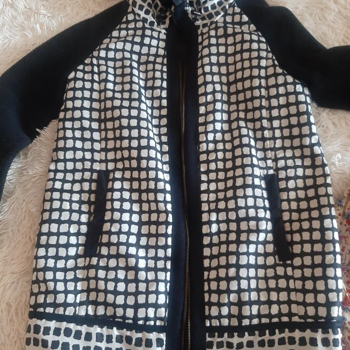 Куртка,плащь