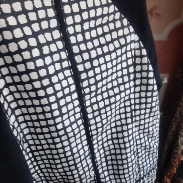 Куртка,плащь