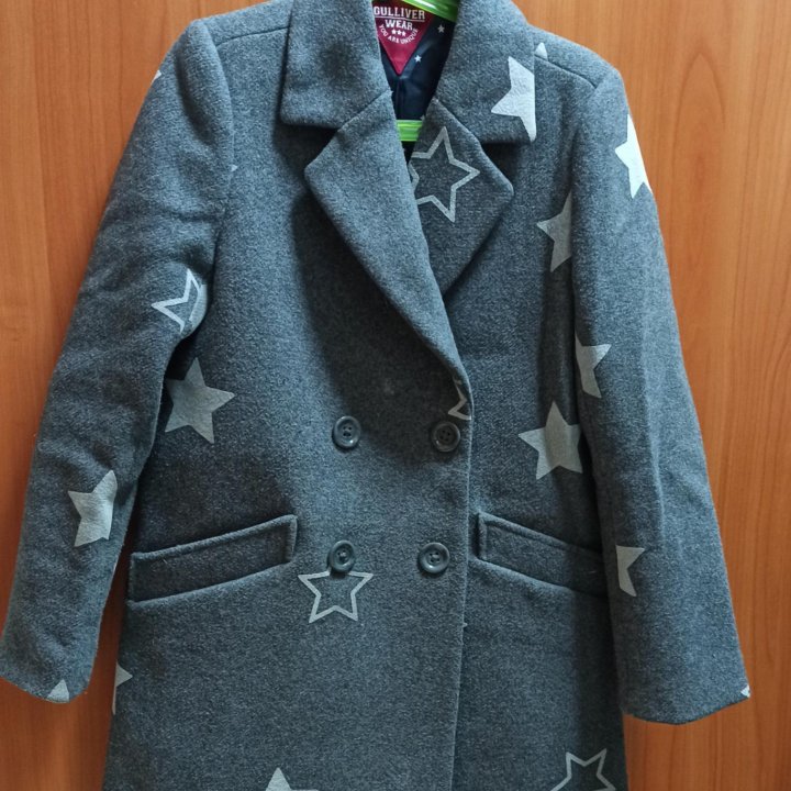 Пальто для девочки 140 GULLIVER