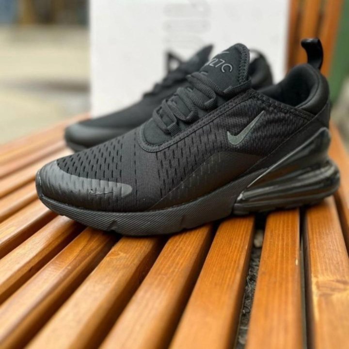 Кроссовки Nike Air Max 270